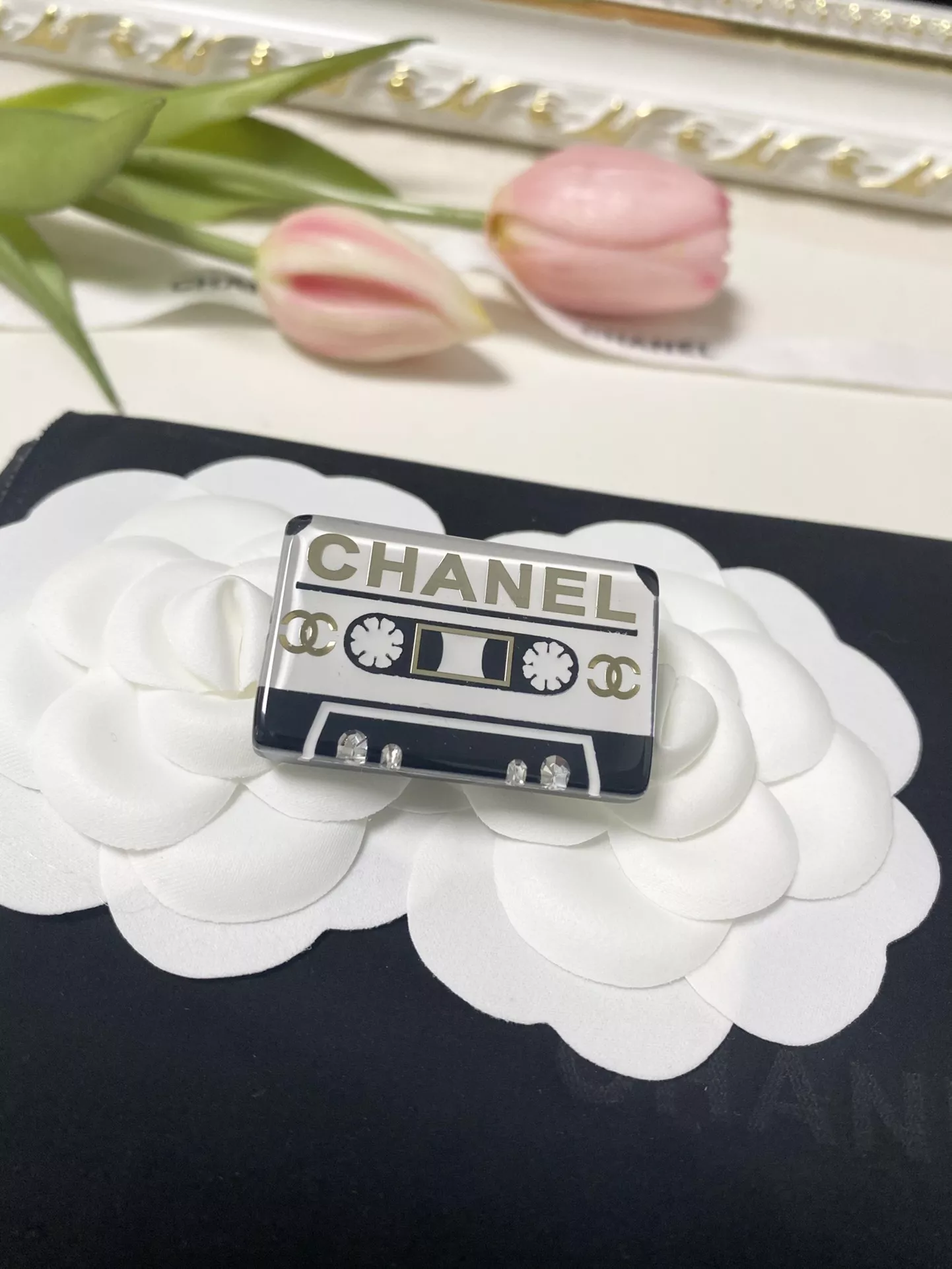 chanel brooches pour femme s_12b14252